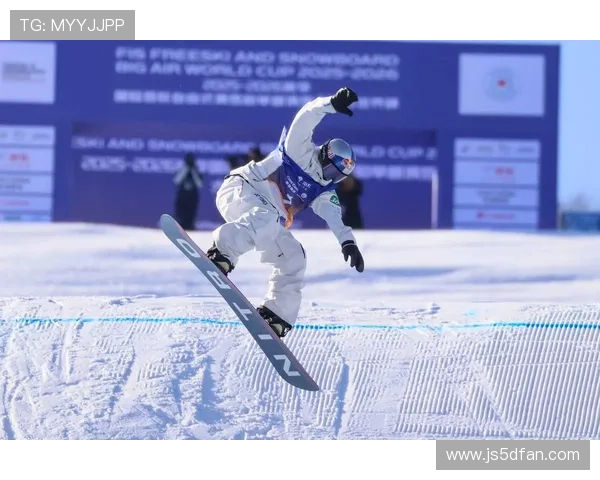 2022单板滑雪世界杯(2021年世界单板滑雪锦标赛)sports